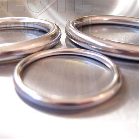 Metal Rings 